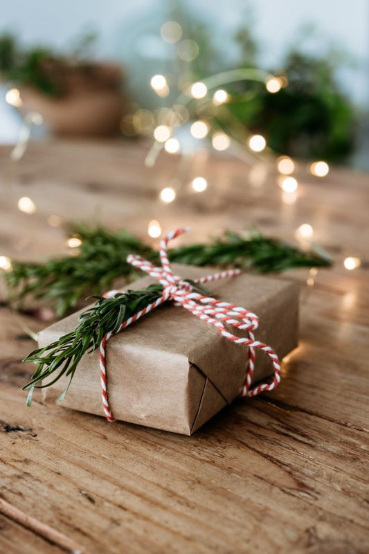 Idées Cadeaux : Sélectionner la Lampe de Chevet Idéale pour vos proches