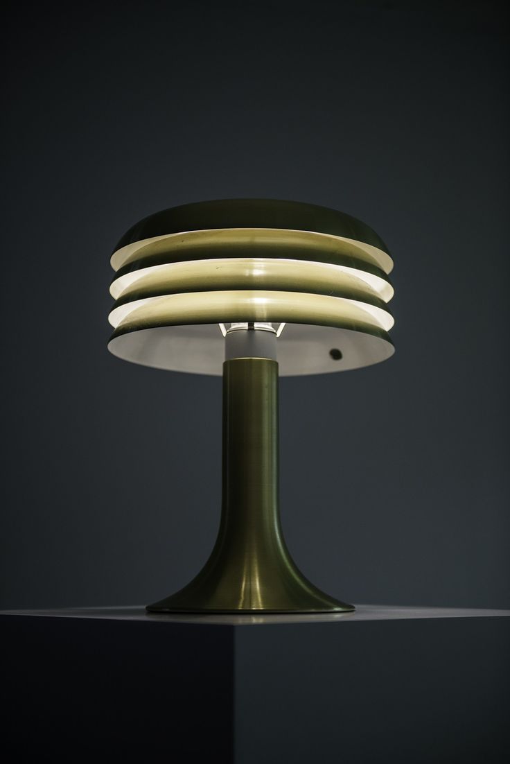 Pourquoi choisir des lampes de chevet originales pour un intérieur moderne ?