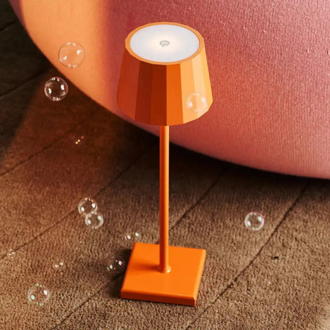 Combi set professionnel - 8 x wouter fleurs de table de table rechargeable orange et 1 x station de charge sans fil avec Qi-technologie - parfait pour les restaurants, l'hospitalité et les hôtels