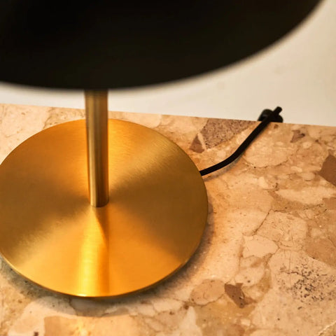 Lampe de table Lola Gold & Black – Design élégant en métal avec interrupteur marche/arrêt