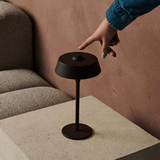 Luca Mocha Brown - lampe rechargeable USB l minimaliste, ludique et dimmable