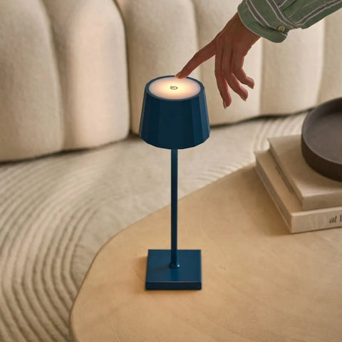 Combi Set Professional - 4 X Wouter Delftware Blue Rechargeable Table Lamps et 1 X Amstel Wireless Station Wireles