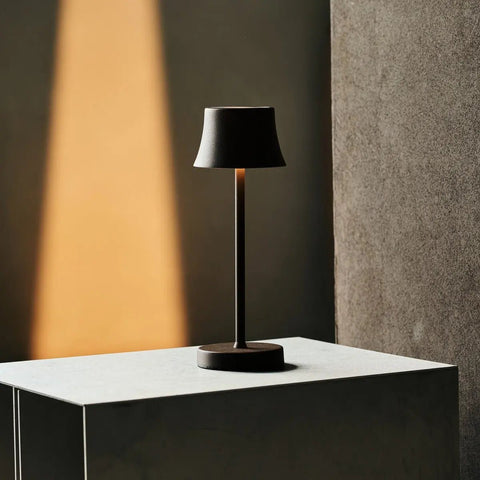 Combi set professionnel - 8 x de pijp mini moka marron marron les lampes de table et 1 x station de charge sans fil de station centrale avec Qi-technologie - parfait pour les restaurants, l'hospitalité et les hôtels