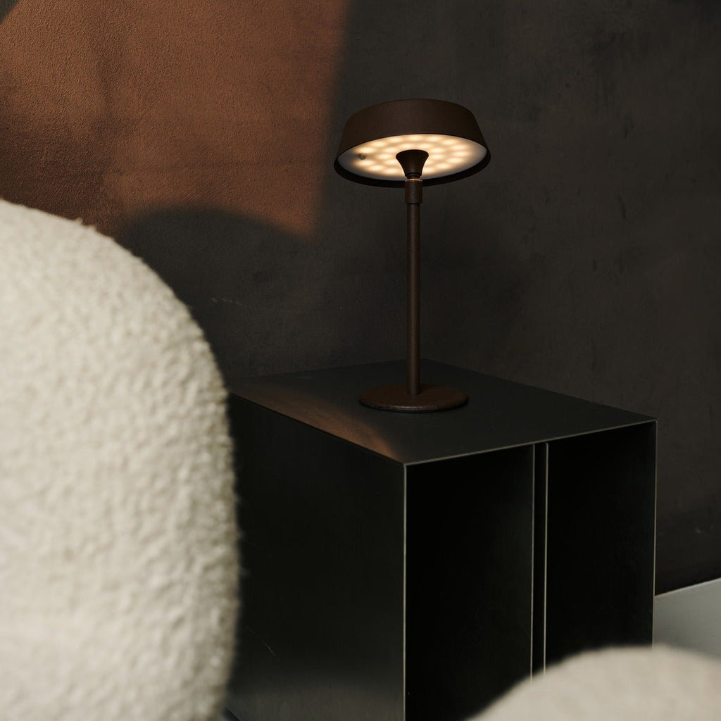 Luca Mocha Brown - lampe rechargeable USB l minimaliste, ludique et dimmable