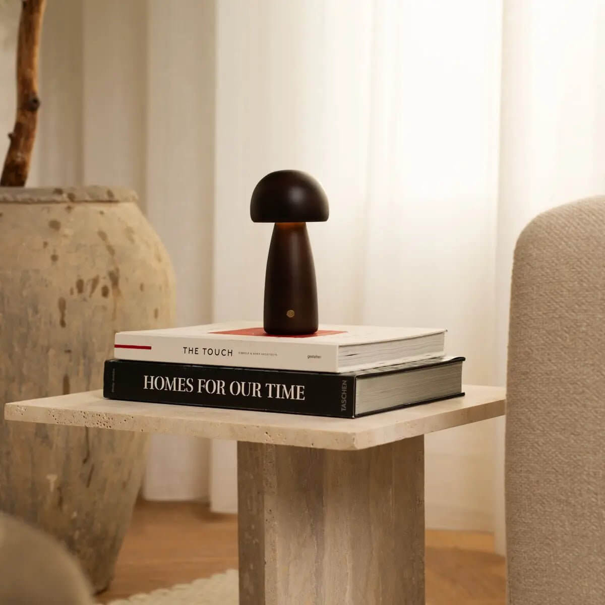 Lampe sans fil minimaliste Pia marron foncé - rechargeable et variable