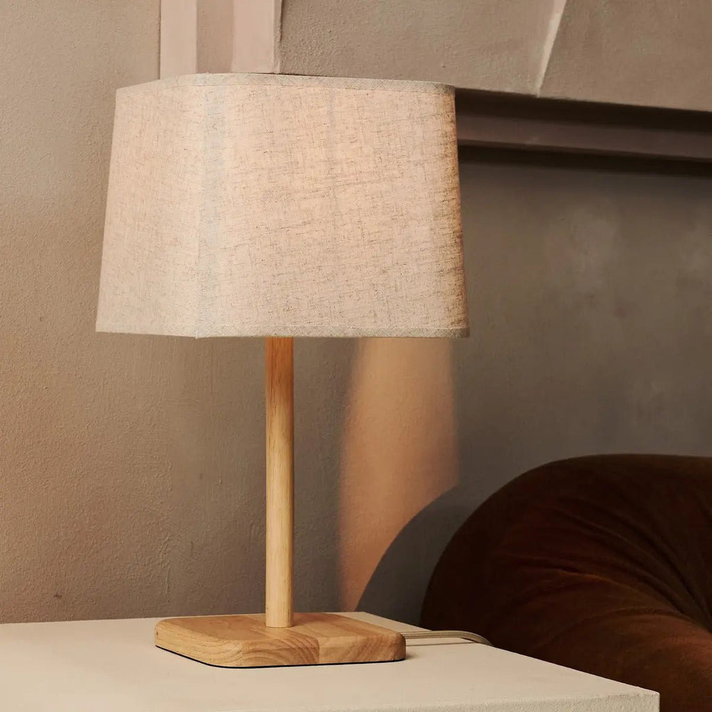 Lampe en bois Marley avec une teinte beige - Éclairage élégant et biologique