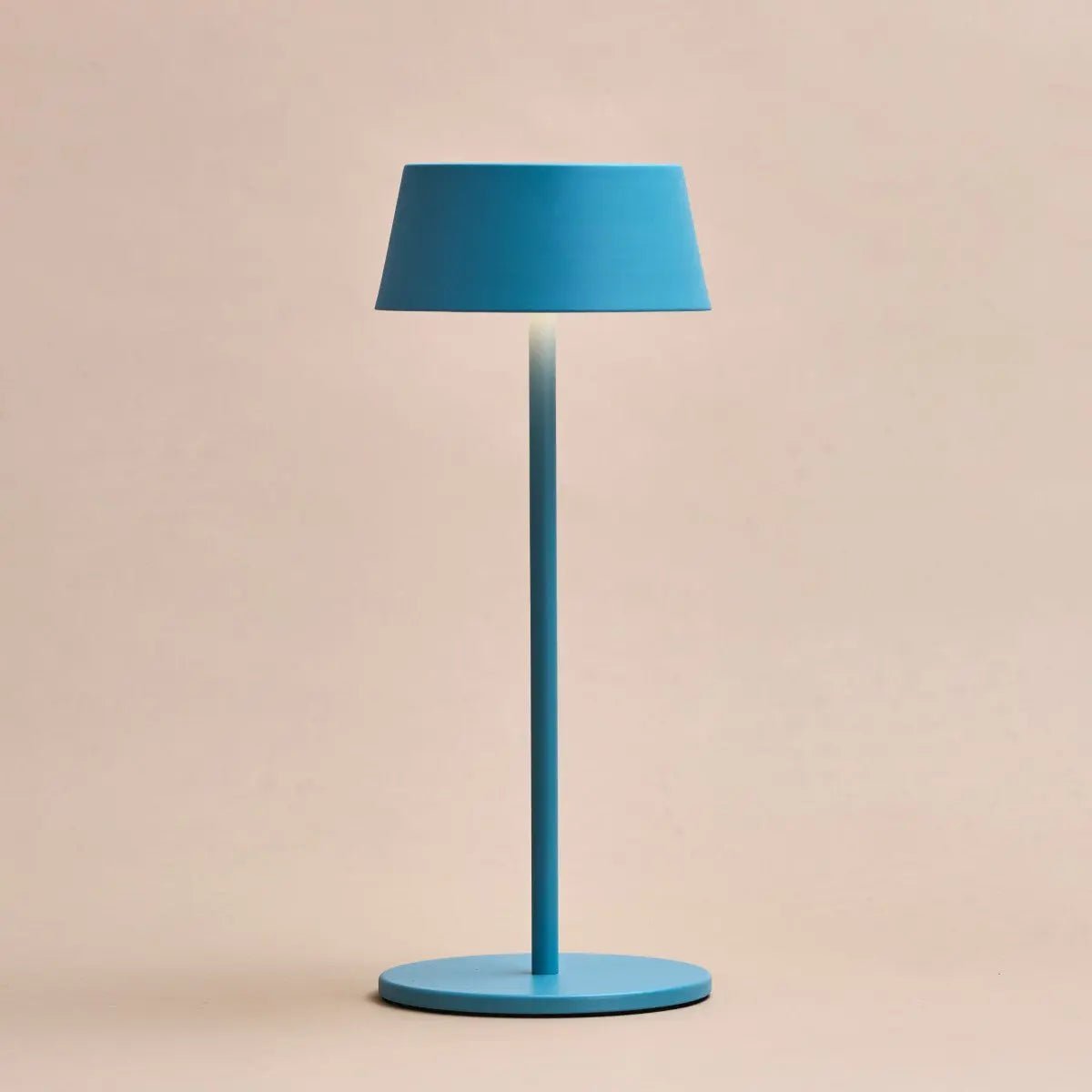 Lampe de table en fer rechargeable bleue Hugo Amsterdams - Intensité variable, élégante et sans fil