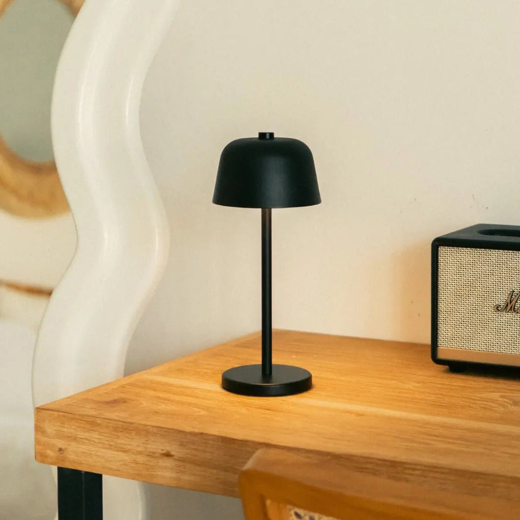 Lampe de table rechargeable noire Anton | Éclairage élégant et sans fil