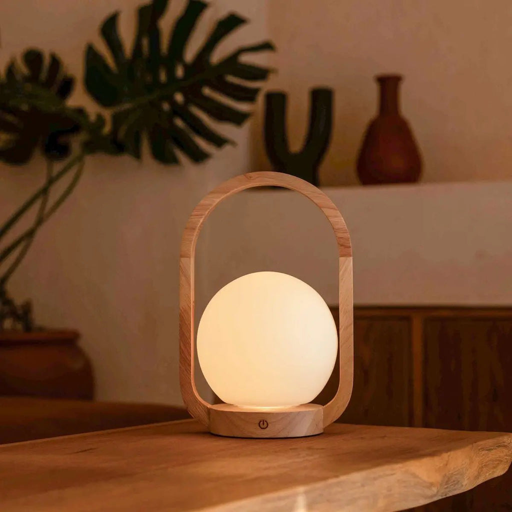 Lampe sans fil en bois marron clair Skye | Conception rechargeable et variable