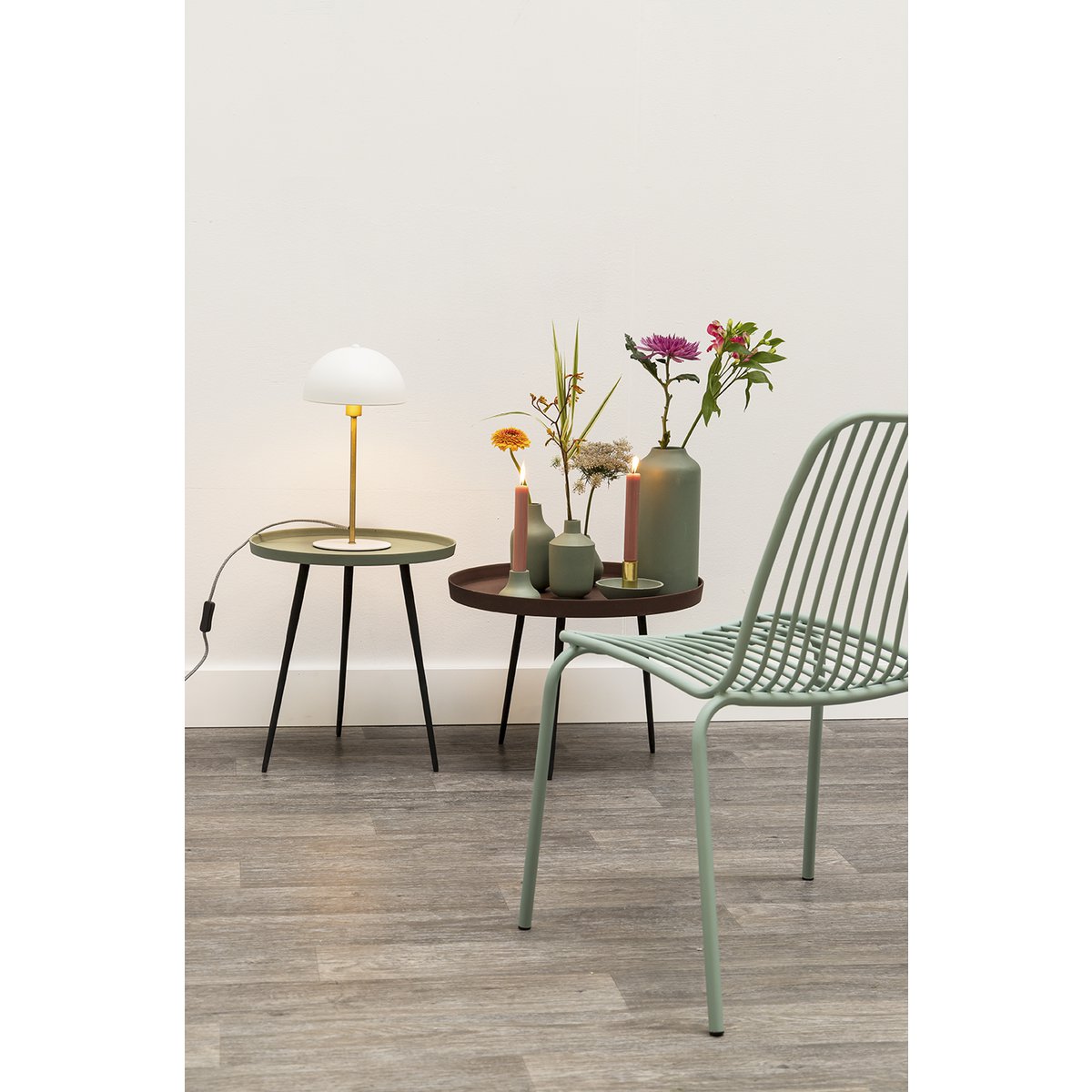 Lampe De Table "Bonnet"