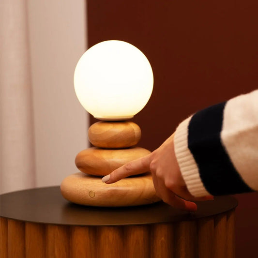 Lampe rechargeable Isabella en bois et verre - Sans fil et à intensité variable