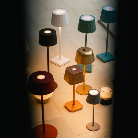 Lampe de table rechargeable William White – Sans fil, à intensité variable, autonomie de 120 heures