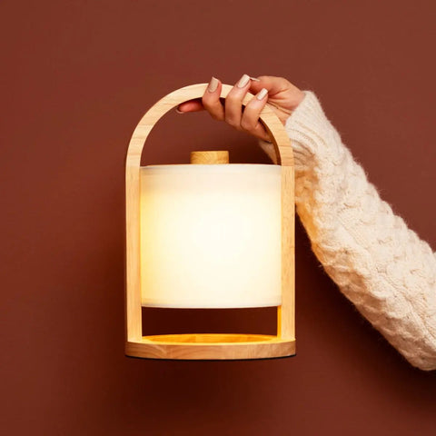 Lampe rechargeable en bois marron clair River – Lumière à intensité variable et sans fil
