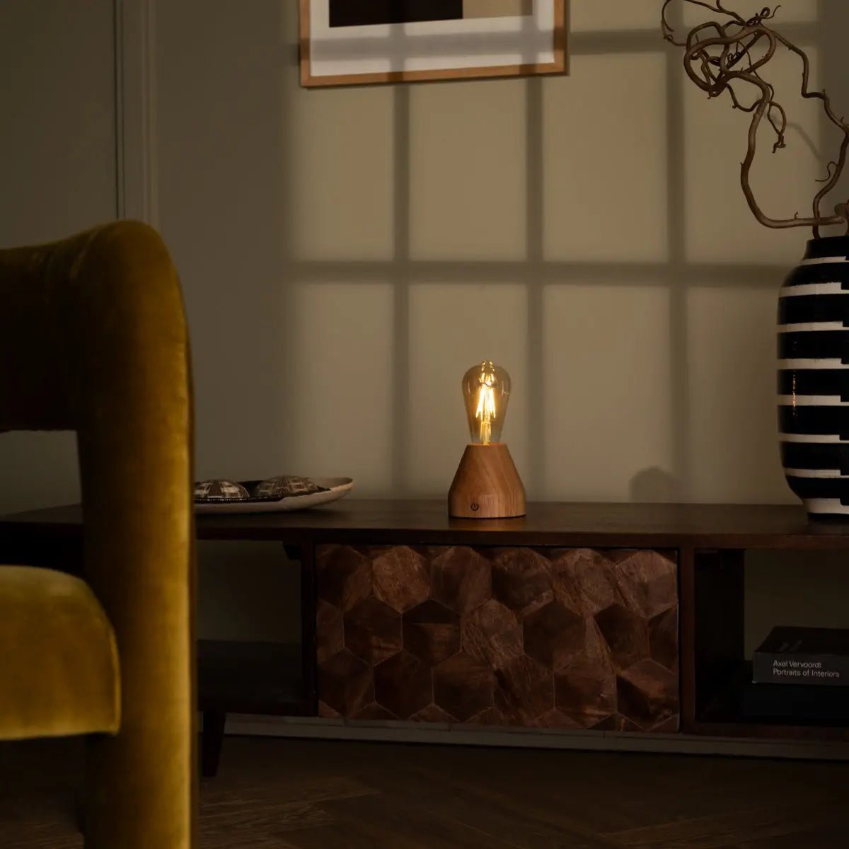 Lampe à LED à LED de recharge Light Zavi Brown - Batterie de 60 heures sans fil.