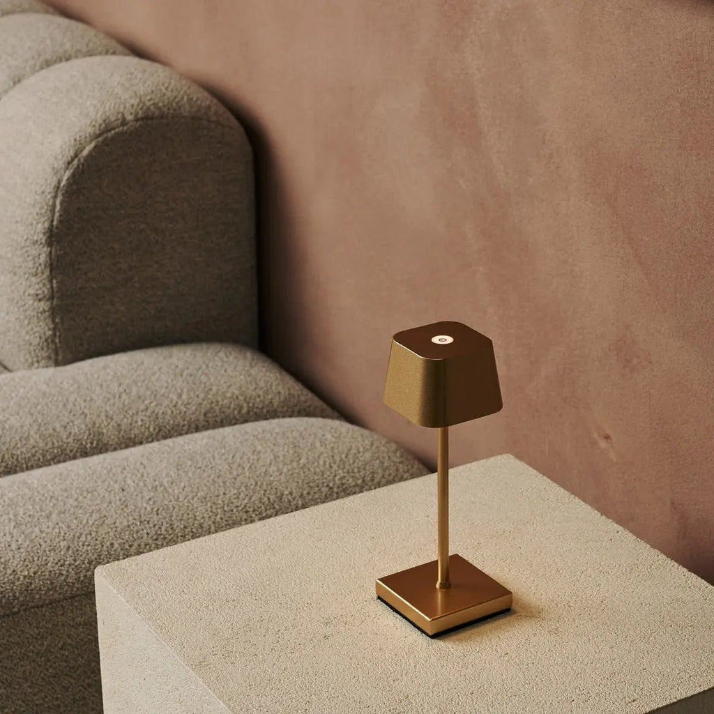 Lampe de table sans fil Sarphati mini parfaite pour l'industrie hôte