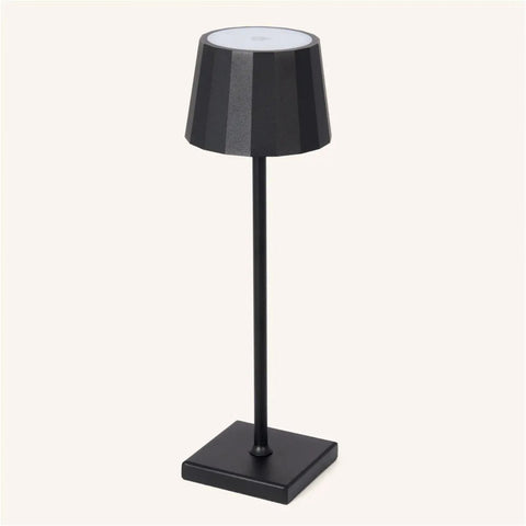 Lampe de table rechargeable en fer William Black – Batterie 120 heures, intensité variable, chargement USB-C