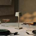 Sarphati Mini Shadow Grey Grey Cordless Table Lamp Perfection pour l'industrie hôtelière - Rechargeable sans fil via...