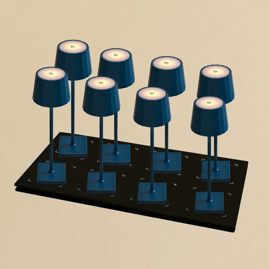 Combi Set Professional - 8 x Wouter Delftware Blue Rechargeable Table Lampes et 1 X Station centrale Station de charge sans fil avec Qi-Technology - Parfait pour les restaurants, l'hospitalité et les hôtels