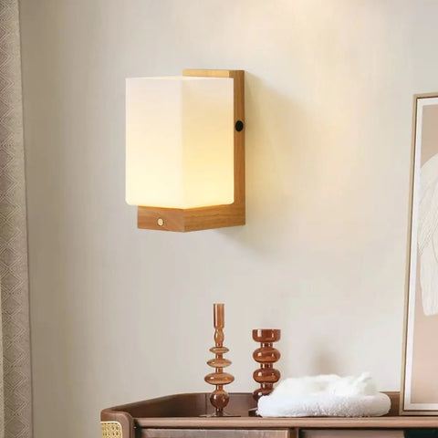 Bowie Light Brown Lampe murale en bois rechargeable - Éclairage sans fil, dimmable et élégant