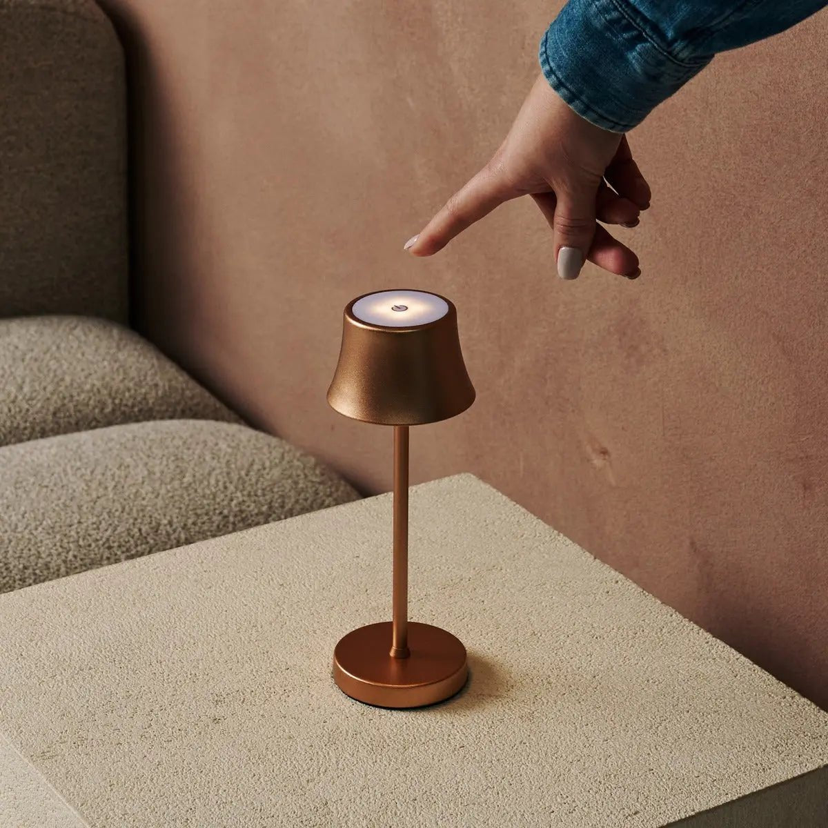 De Pijp Mini Copper Rechargeable Table Lampe - Charge sans fil, lampe dimmable et 3 couleurs lumineuses