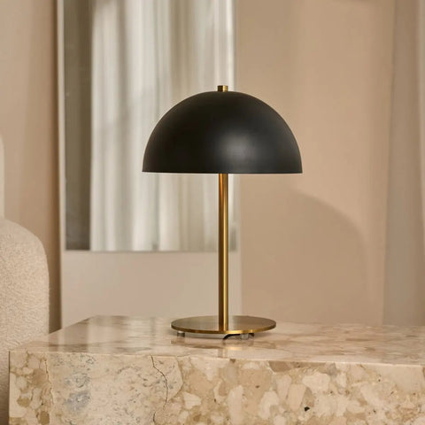 Lampe de table Lola Gold & Black – Design élégant en métal avec interrupteur marche/arrêt