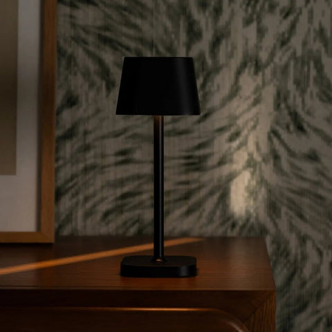 Lampe de table rechargeable noire Ava | Solution d'éclairage sans fil élégante