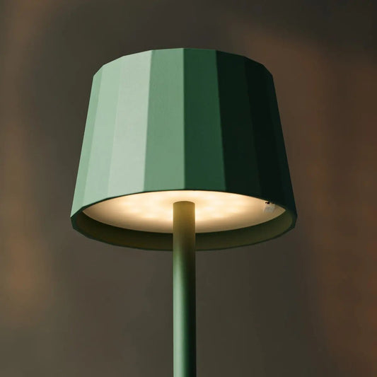 Wouter Sage Green Rechargeable Table Lampe - Charge sans fil, Dimmable, durée de vie de la batterie de 120 heures