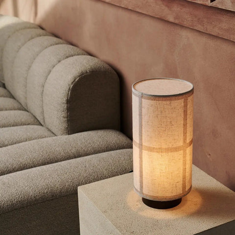 Lampe de table Sakura marron foncé avec abat-jour en lin | Éclairage fait à la main et élégant