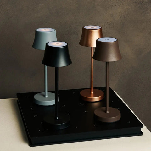 Combi set professionnel - 4 x de pijp mini souris gris gris lampes de table rechargeable et 1 x poste de charge sans fil Amstel avec Qi-Technology - parfait pour les restaurants, l'hospitalité et les hôtels