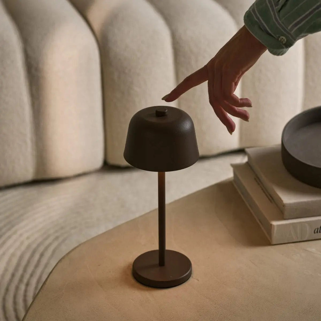 Lampe de table rechargeable Anton Moka Marron | Éclairage élégant et sans fil