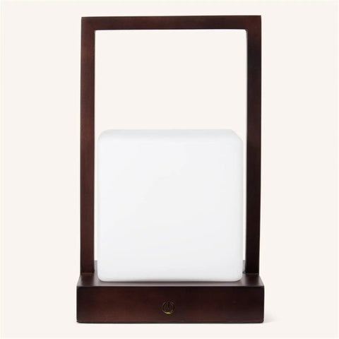 Lampe de table rechargeable en bois brun foncé noah avec verre et poignée en bois