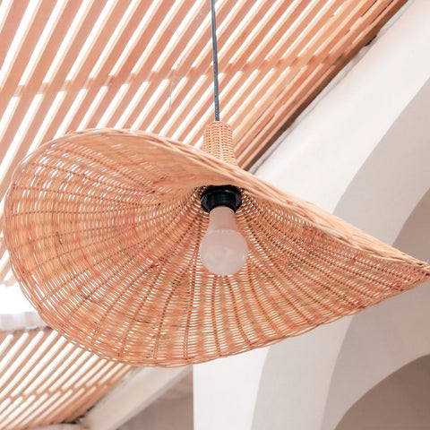 Plafonnier en rotin | Abat-jour naturel  SAYAN en fibres naturelles.