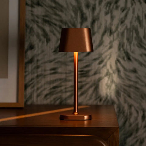 Lampe de table rechargeable en cuivre Ava | Élégant, sans fil et à intensité variable
