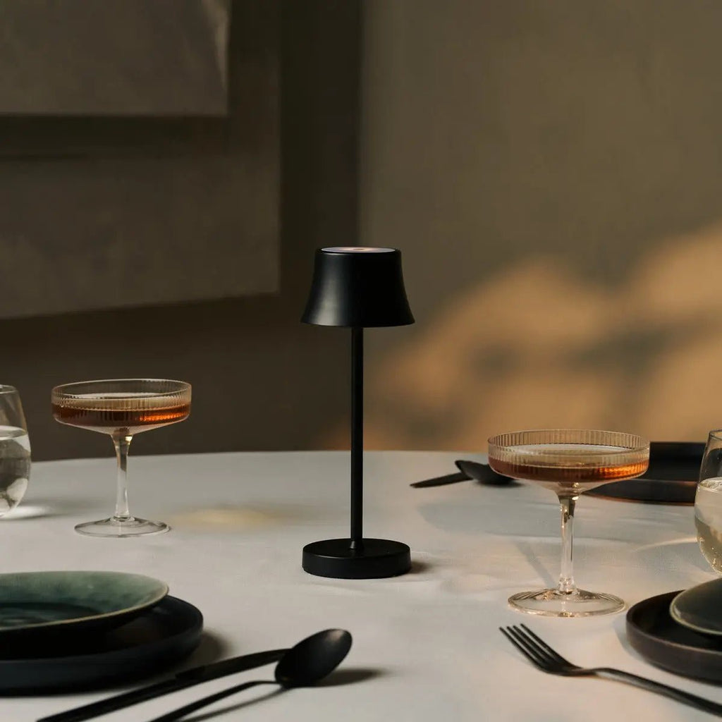 Combi Set Professional - 4 x de Pijp Mini Midnight Black Rechargeable Table Lampes et 1 X Amstel Wireless Station Wireles