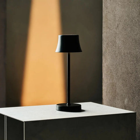 Combi Set Professional - 4 x de Pijp Mini Midnight Black Rechargeable Table Lampes et 1 X Amstel Wireless Station Wireles