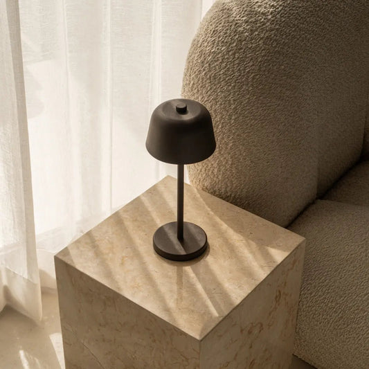 Lampe de table rechargeable Anton Moka Marron | Éclairage élégant et sans fil