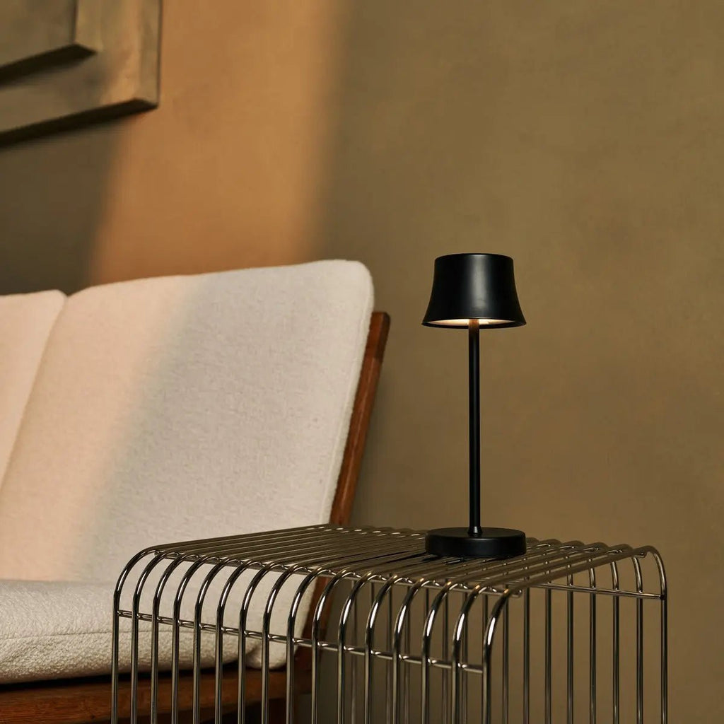 Combi Set Professional - 4 x de Pijp Mini Midnight Black Rechargeable Table Lampes et 1 X Amstel Wireless Station Wireles