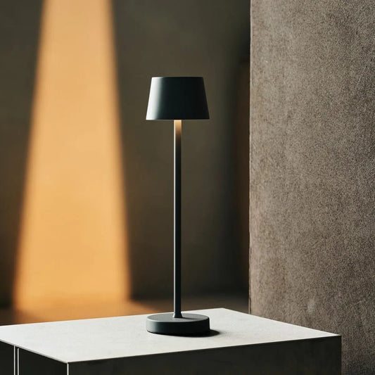 Vondel Mini Stone Grey Grey Rechargeable et Lampe sans fil Perfectionne pour l'industrie hôtelière - Rechargeable sans fil via la station de charge