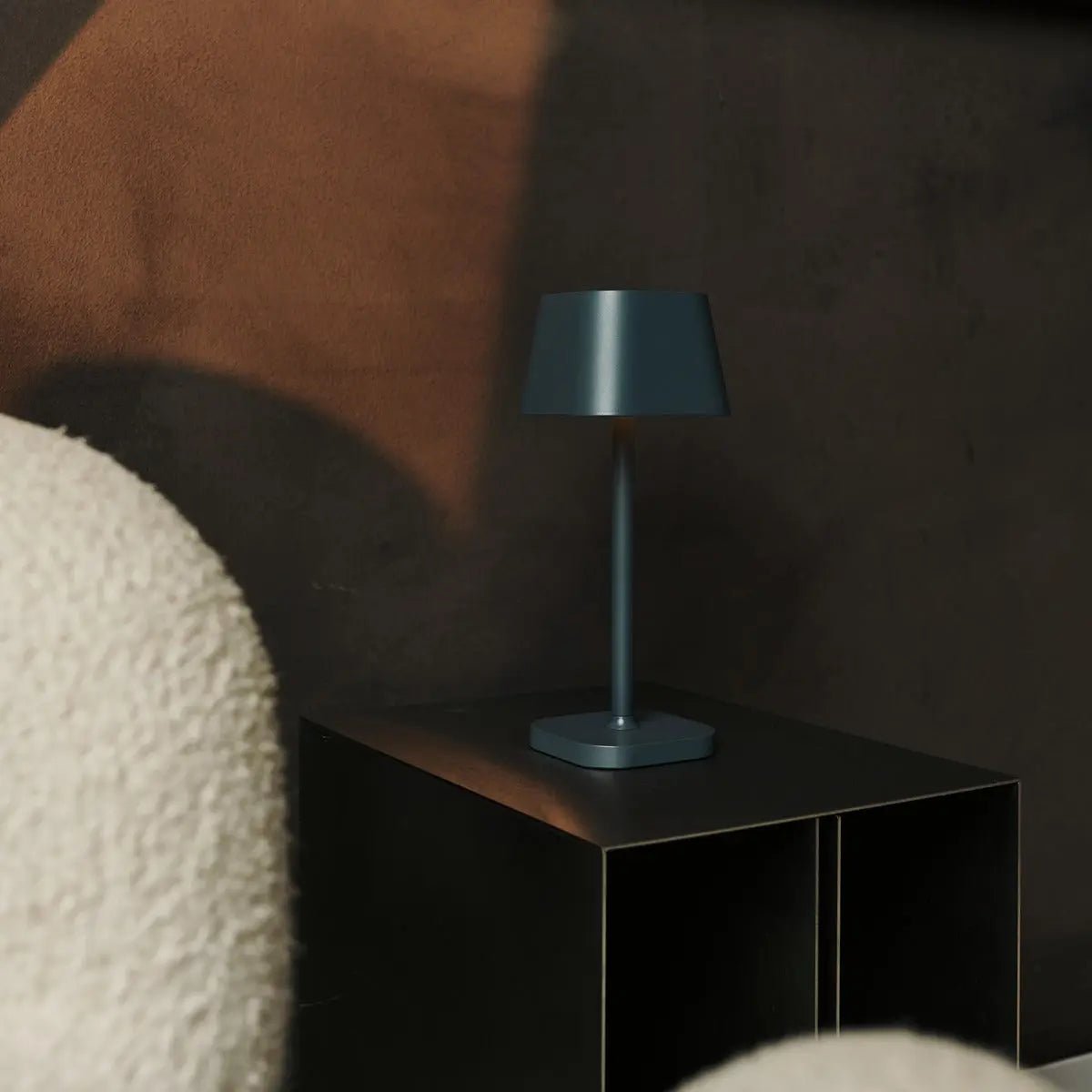 Ava Stone Grey - lampe de table rechargeable | Lampe élégante et sans fil