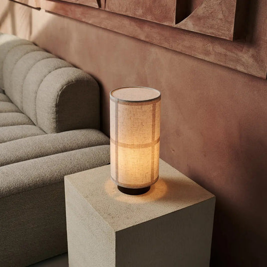Lampe de table Sakura marron foncé avec abat-jour en lin | Éclairage fait à la main et élégant