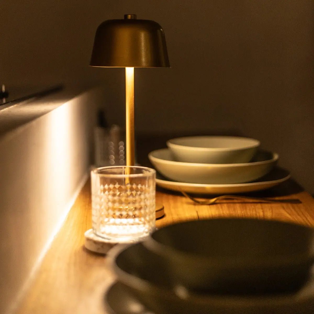 Lampe de table rechargeable Anton dorée | Éclairage élégant et sans fil