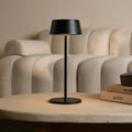 Lampe de table rechargeable Hugo Midnight Black - Intensité variable, élégante et sans fil