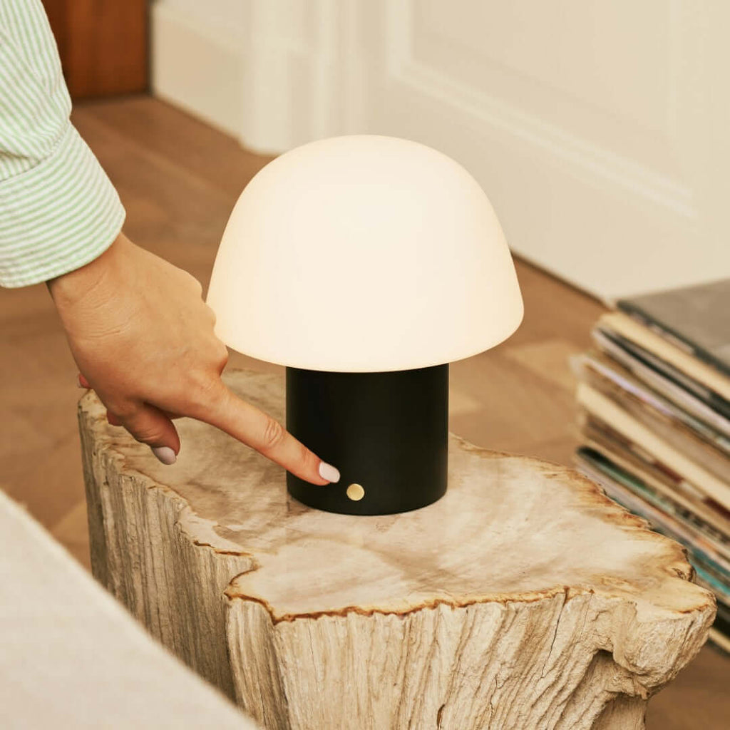 Lampe de table noire "Yannick" sans cordon