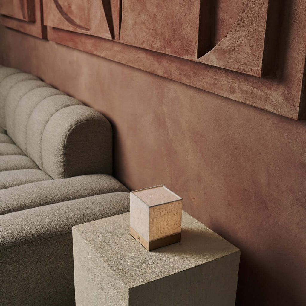 Lampe sans fil marron clair Zano avec bois et lin