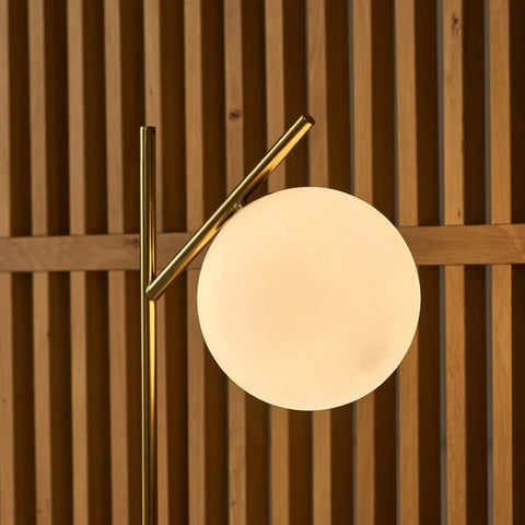 Lampe en marbre Madison avec globe en verre dépoli – Lampe de table élégante