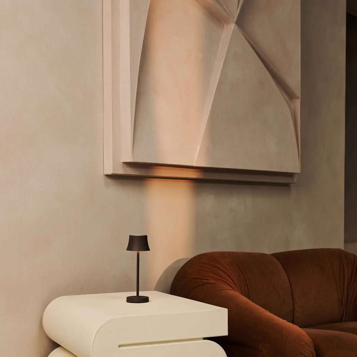De Pijp Mini Mocha Brown Brown Rechargeable Table Lampe - Charge sans fil, lampe dimmable et 3 couleurs claires