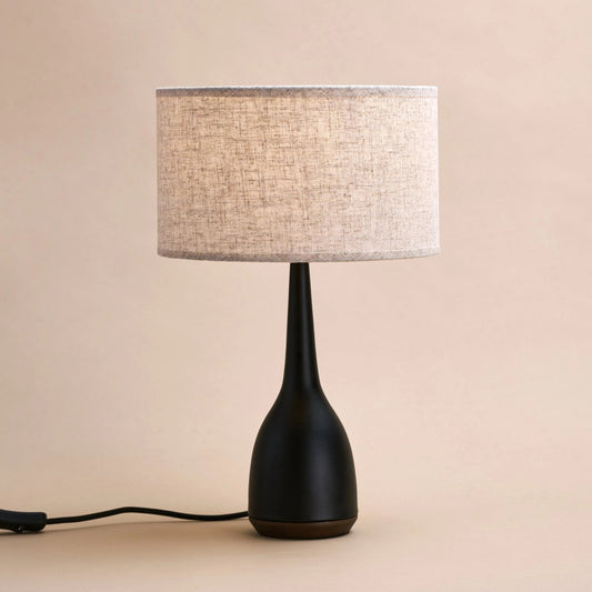 Lampe Jacob noire avec abat-jour beige – Éclairage élégant et chaleureux