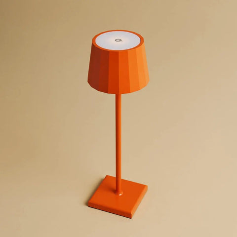 Combi set professionnel - 8 x wouter fleurs de table de table rechargeable orange et 1 x station de charge sans fil avec Qi-technologie - parfait pour les restaurants, l'hospitalité et les hôtels