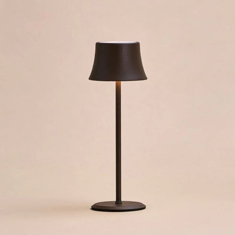 Lampe de table rechargeable Willy Mini Moka Brown – Élégante, à intensité variable, autonomie de 60 heures