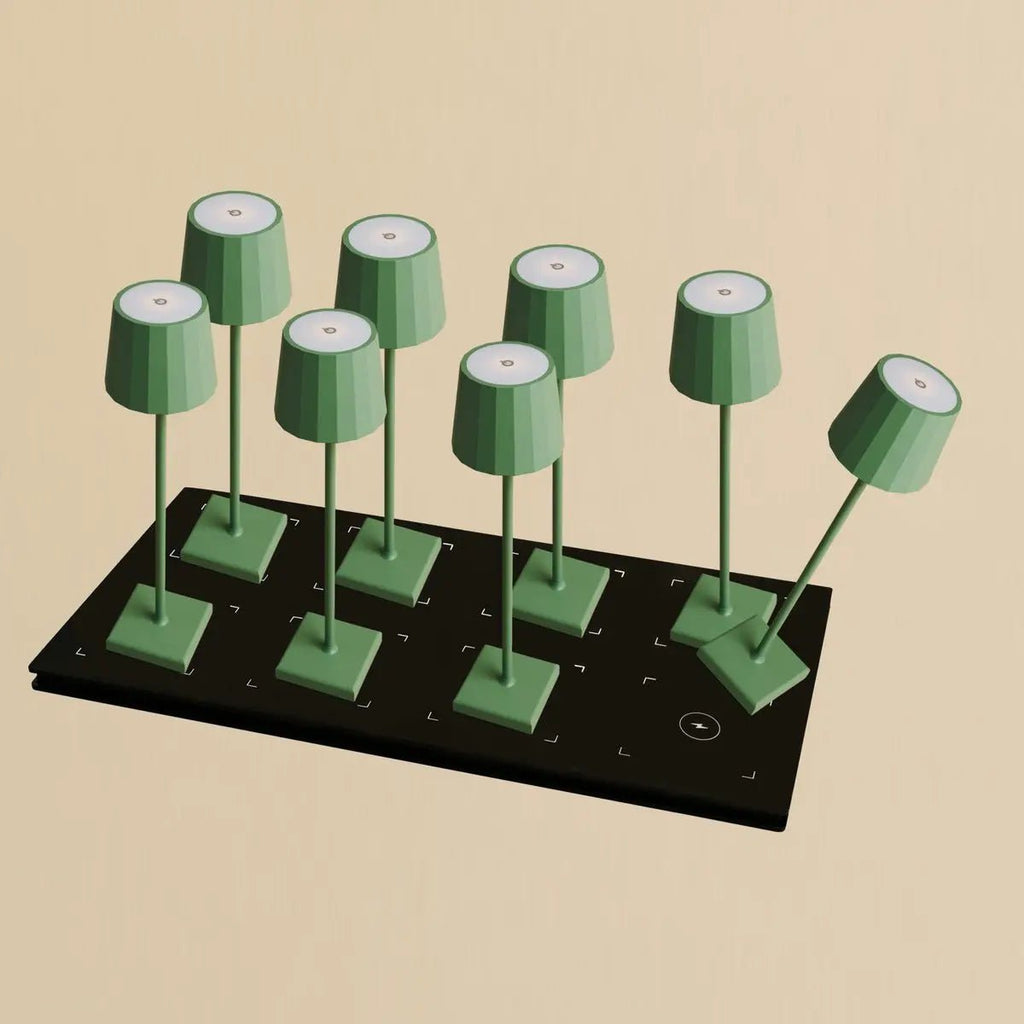 Combi Set Professional - 8 x Wouter Sage Green Rechargeable Table Lampes et 1 X Station centrale Station de charge sans fil avec Qi-Technology - Perfect pour les restaurants, l'hospitalité et les hôtels